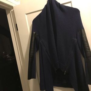 Navy knit (zipper detail and faux leather sleeves)